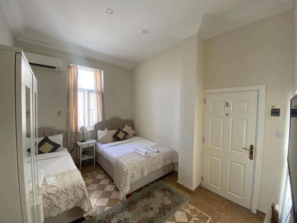 Lord'S Residence Boutique Hotel Kyrenia  Luaran gambar